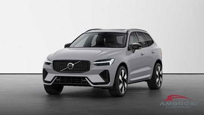 Volvo XC60 T6 Recharge AWD Plug-in Hybrid aut. Ultimate Dark nuova a Viterbo