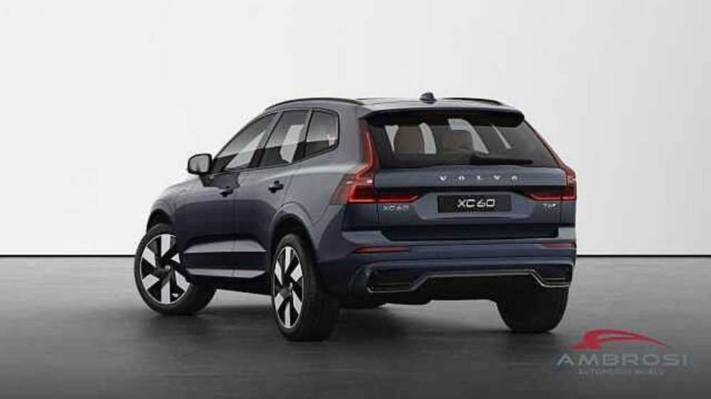 Volvo XC60 nuova a Viterbo (3)