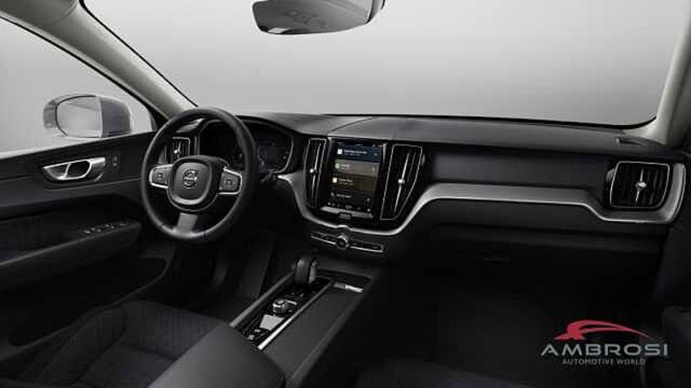 Volvo XC60 nuova a Viterbo (9)