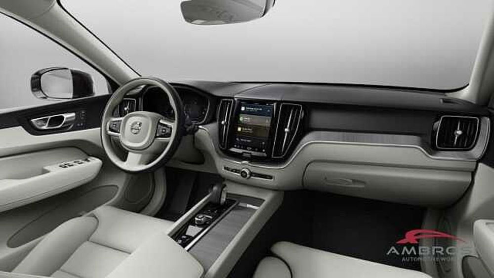 Volvo XC60 nuova a Viterbo (9)