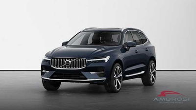 Volvo XC60 T6 Recharge AWD Plug-in Hybrid automatico Plus Bright nuova a Viterbo