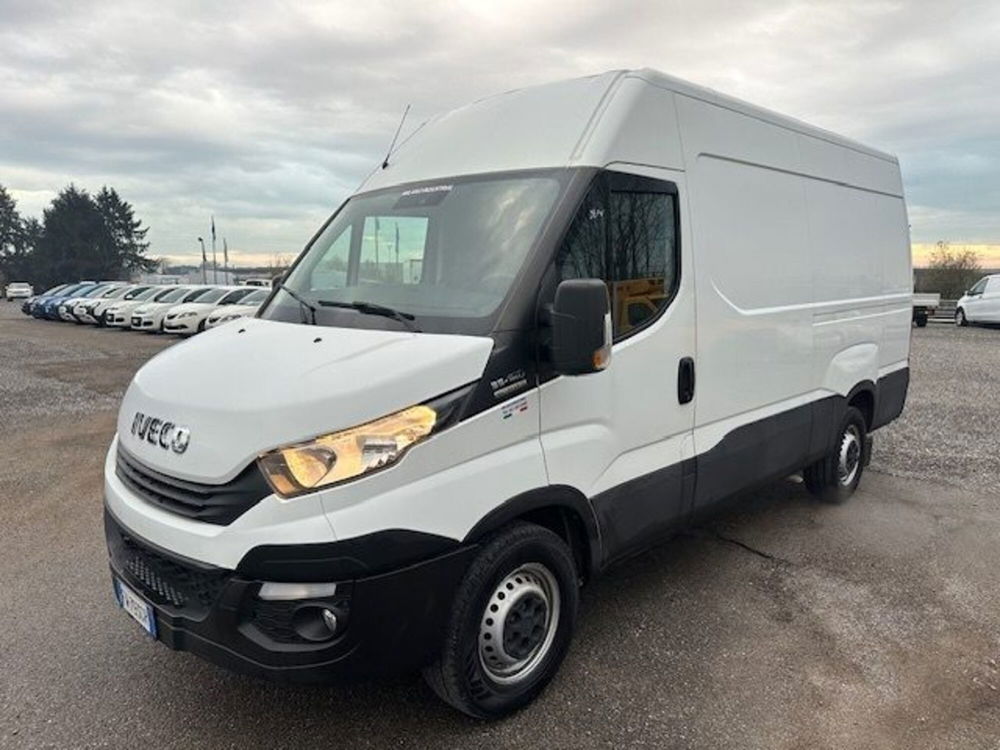 Iveco Daily Furgone usata a Prato