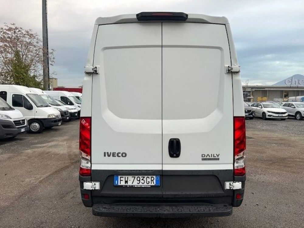 Iveco Daily Furgone usata a Prato (5)