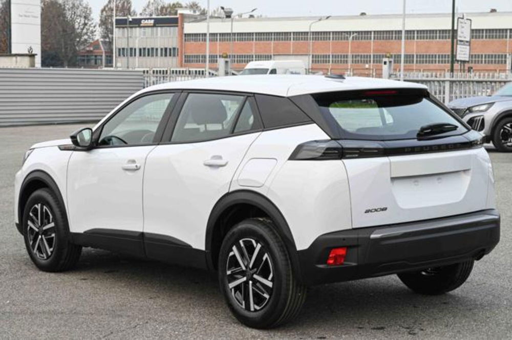 Peugeot 2008 nuova a Torino (7)