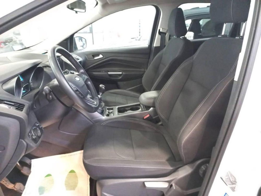 Ford Kuga usata a Torino (8)