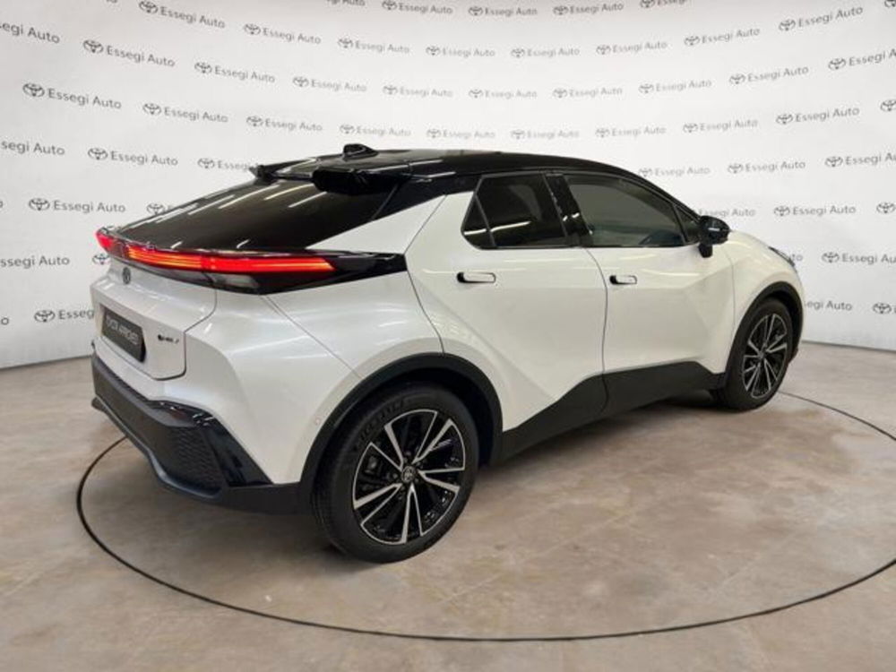 Toyota Toyota C-HR usata a Vercelli (16)