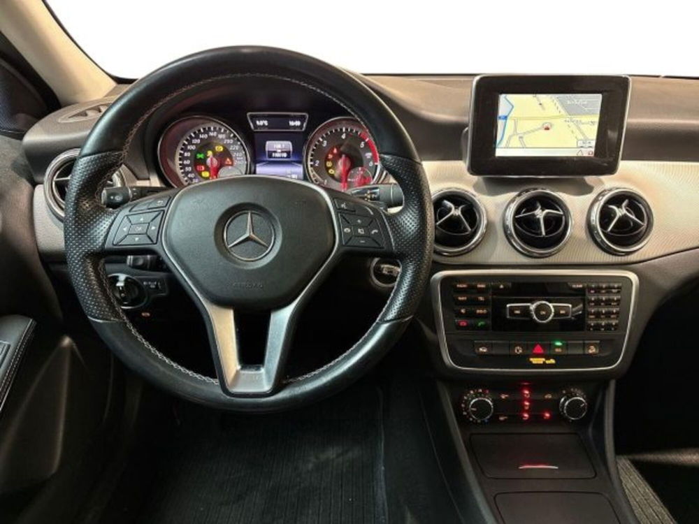 Mercedes-Benz GLA SUV usata a Bologna (11)