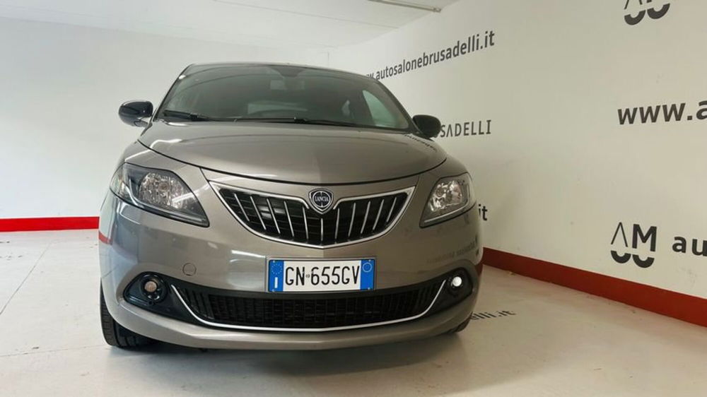 Lancia Ypsilon usata a Lecco (2)