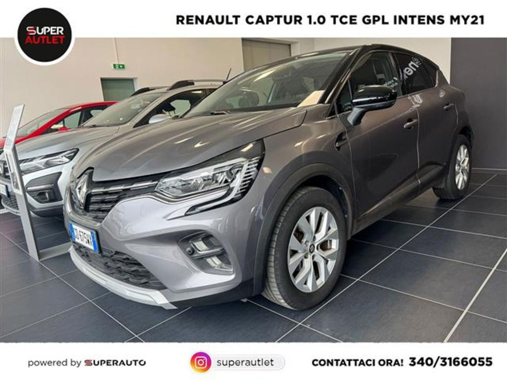 Renault Captur usata a Pavia