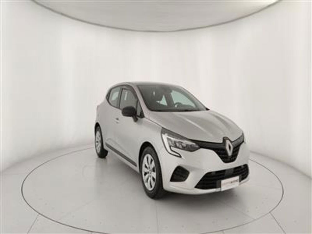 Renault Clio usata a Bari (11)