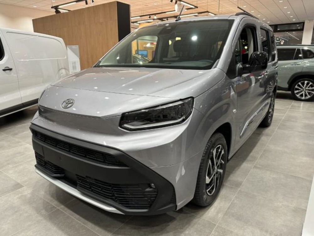 Toyota Proace City Verso nuova a Cuneo