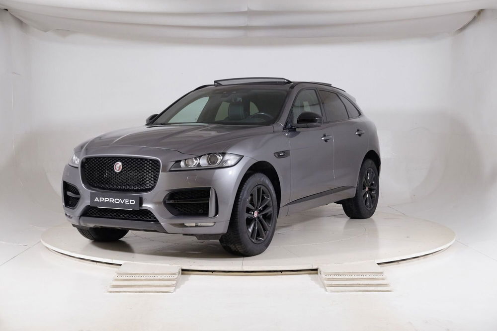 Jaguar F-Pace usata a Torino