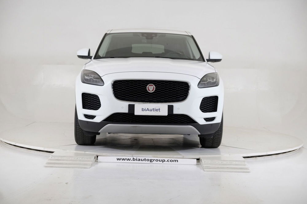 Jaguar E-Pace usata a Torino (2)