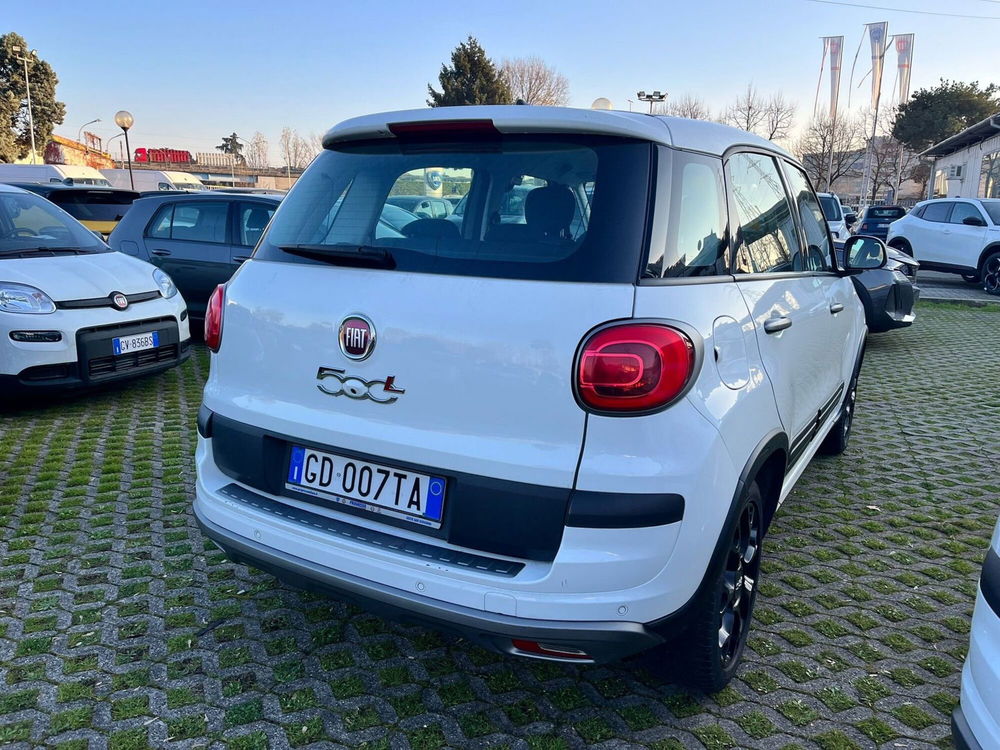 Fiat 500L usata a Milano (7)