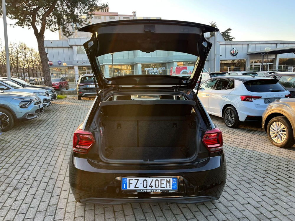 Volkswagen Polo usata a Milano (10)