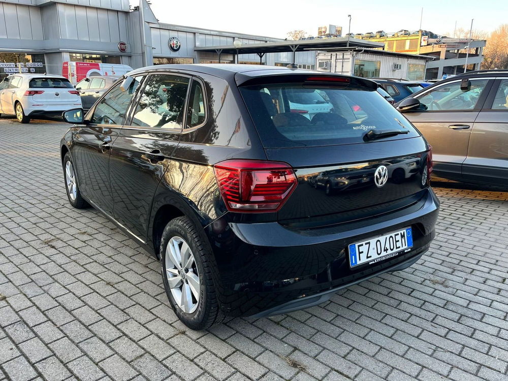 Volkswagen Polo usata a Milano (7)