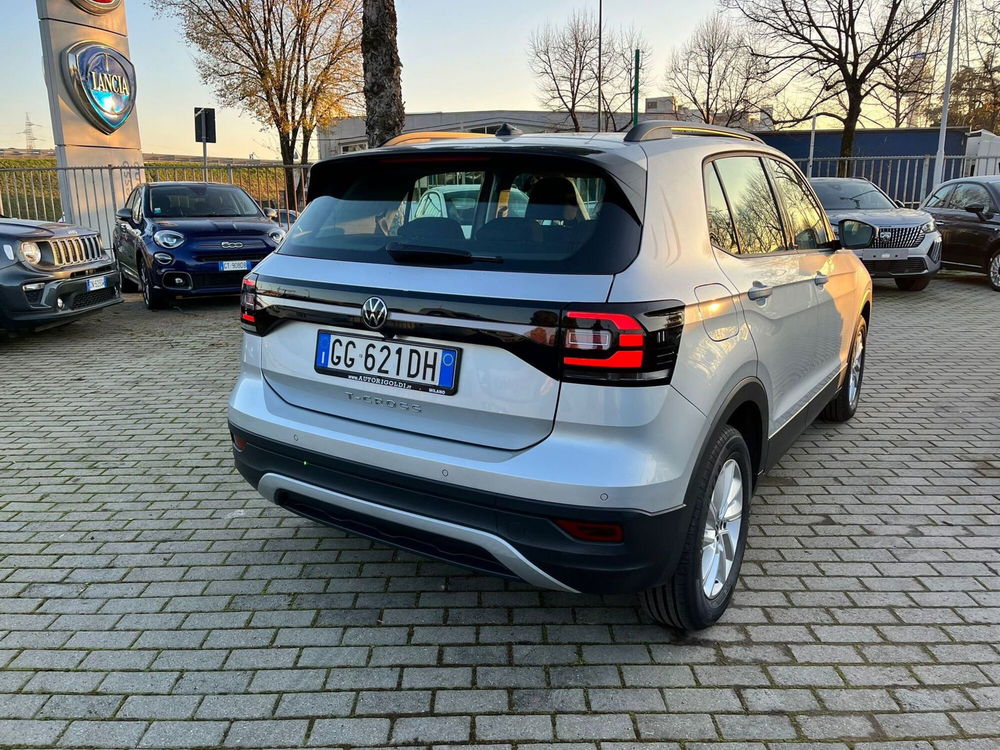 Volkswagen T-Cross usata a Milano (6)