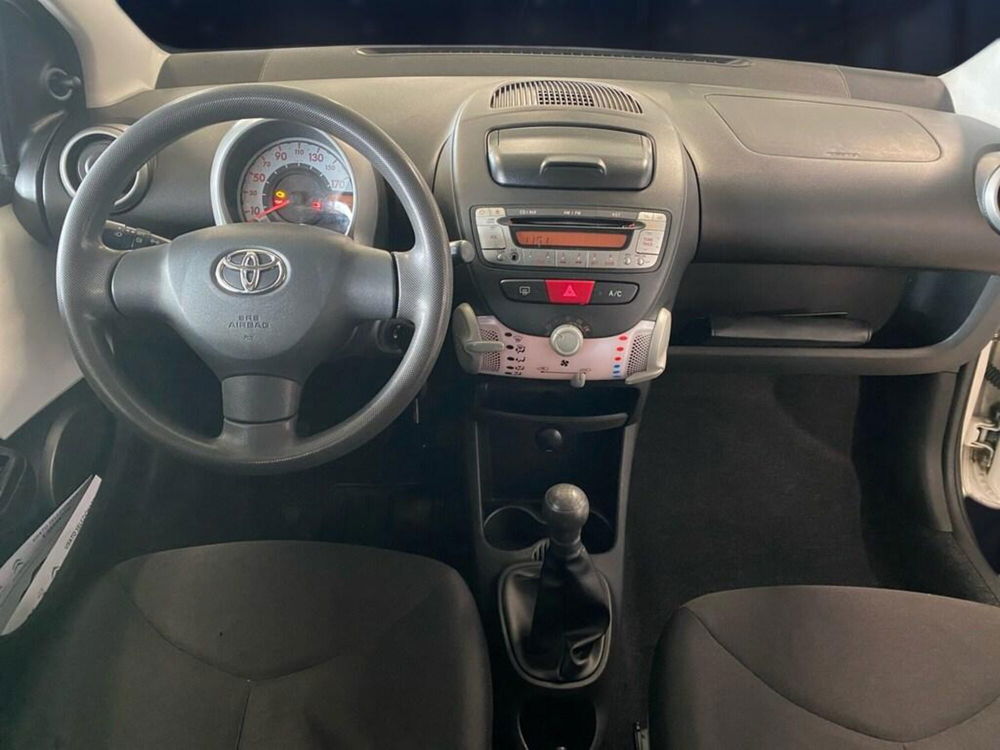 Toyota Aygo usata a Torino (5)