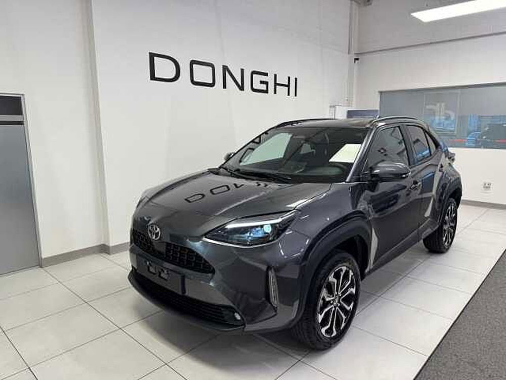 Toyota Yaris Cross nuova a Brescia