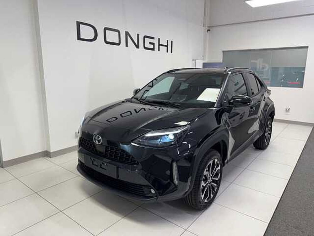 Toyota Yaris Cross nuova a Brescia