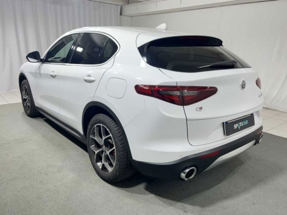 Alfa Romeo Stelvio usata a Sondrio (3)