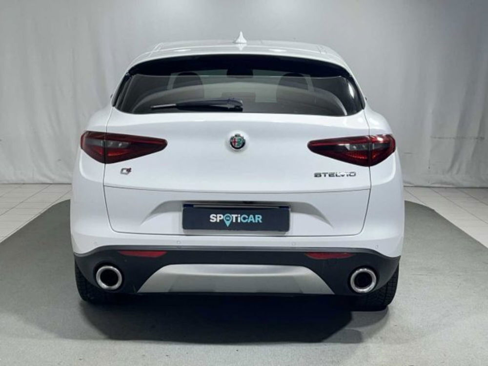 Alfa Romeo Stelvio usata a Sondrio (4)