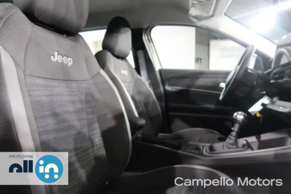 Jeep Avenger nuova a Venezia (14)