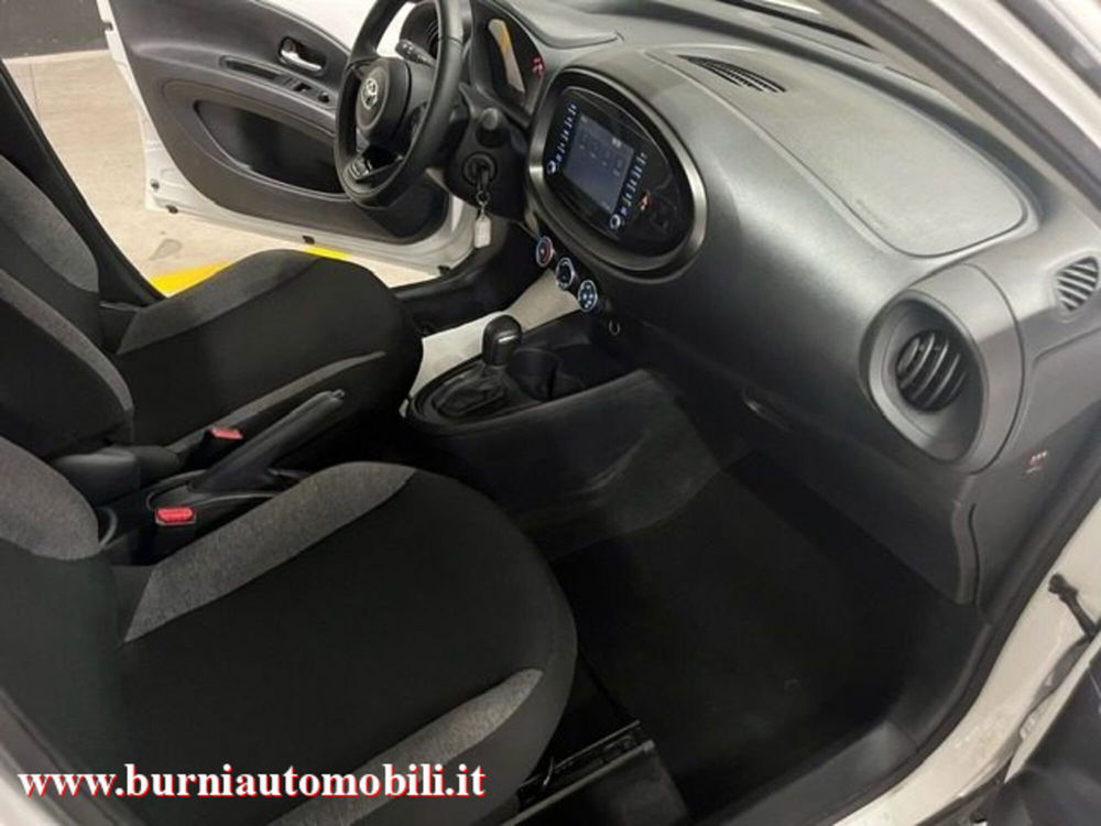 Toyota Aygo X usata a Milano (12)