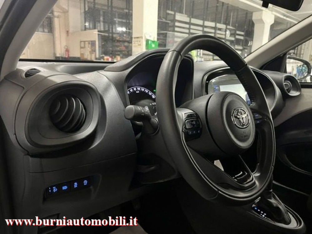 Toyota Aygo X usata a Milano (17)