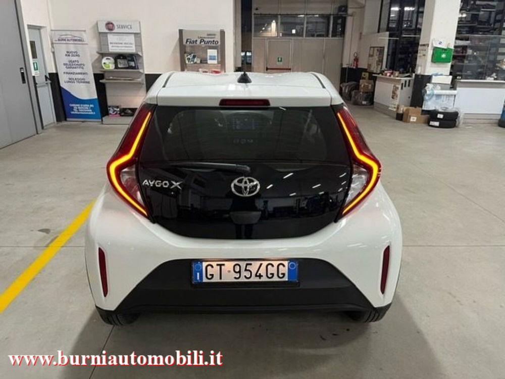 Toyota Aygo X usata a Milano (4)