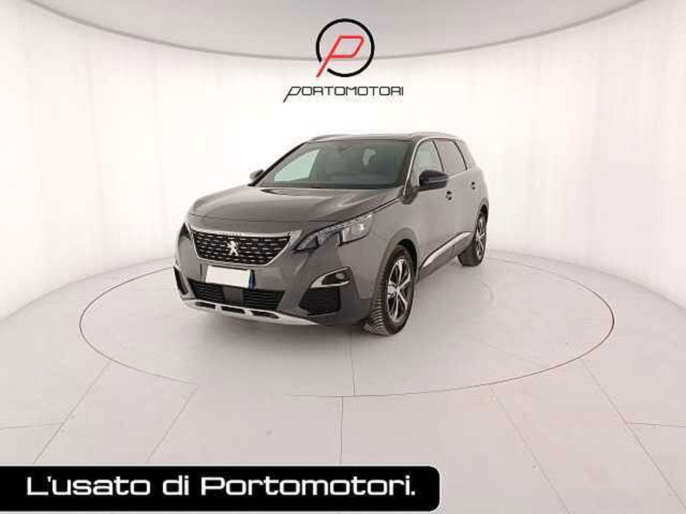 Peugeot 5008 usata a Venezia