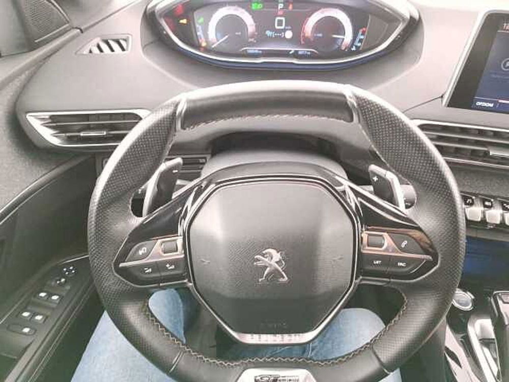 Peugeot 5008 usata a Venezia (12)