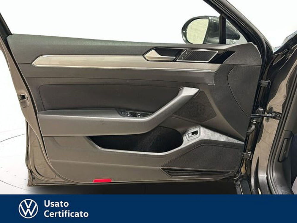 Volkswagen Passat Variant usata a Vicenza (12)