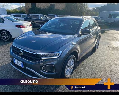 Volkswagen T-Roc 2.0 tdi Life 115cv del 2024 usata a Pozzuoli