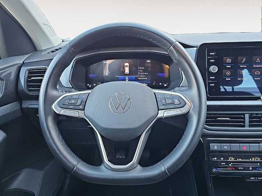 Volkswagen T-Cross usata a Lecco (9)