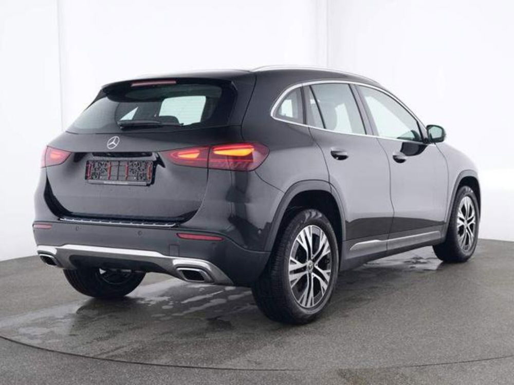 Mercedes-Benz GLA SUV usata a Milano (2)