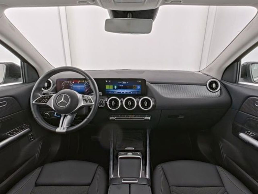 Mercedes-Benz GLA SUV usata a Milano (6)