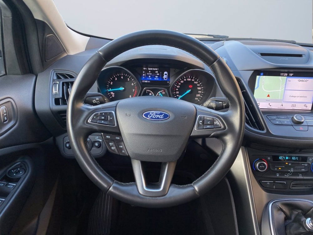 Ford Kuga usata a Milano (13)