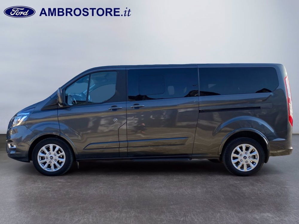 Ford Tourneo Custom usata a Milano (8)