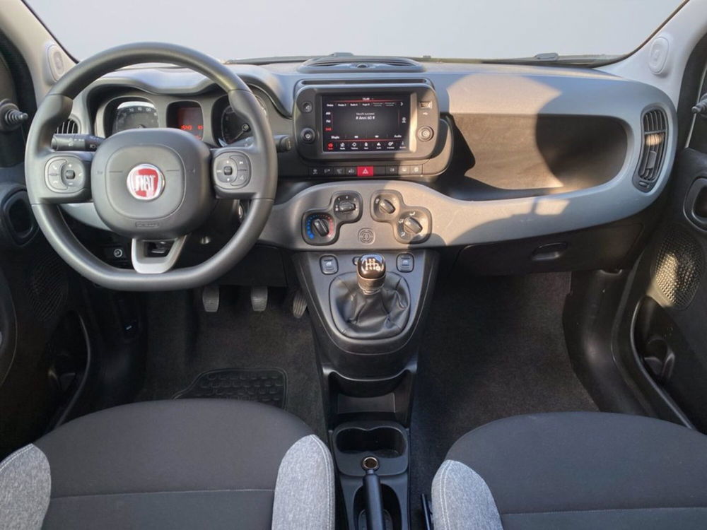 Fiat Panda Cross usata a Milano (12)