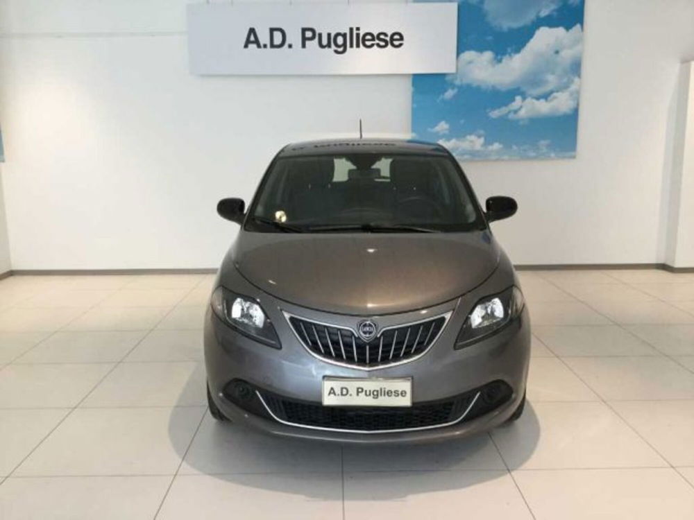 Lancia Ypsilon usata a Caltanissetta (2)