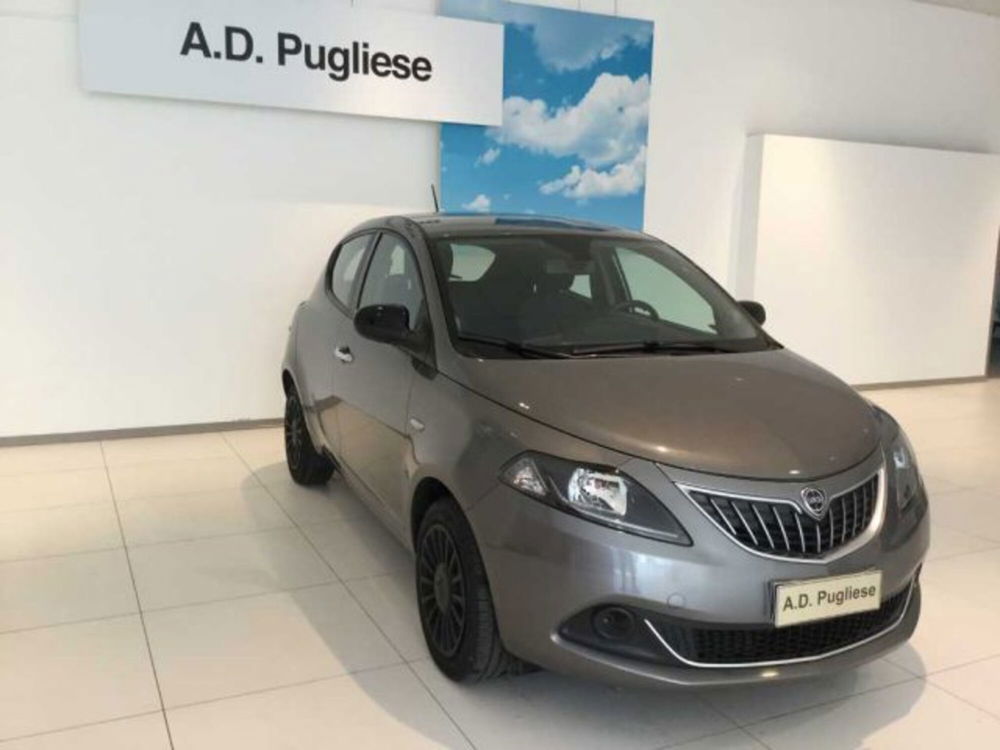 Lancia Ypsilon usata a Caltanissetta (3)