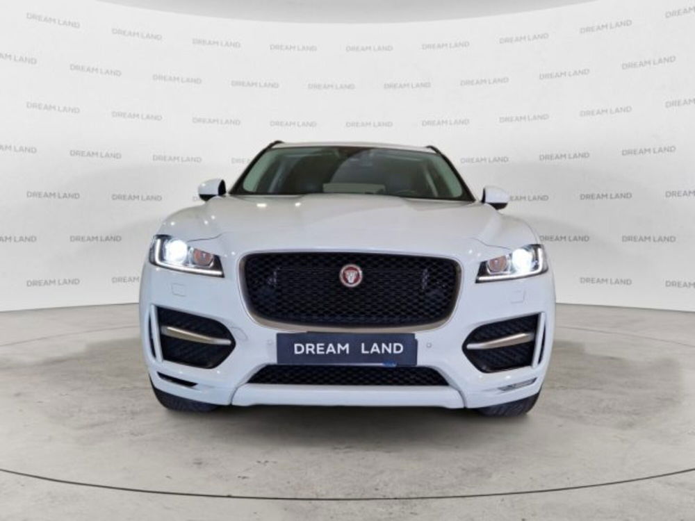 Jaguar F-Pace usata a Livorno (2)