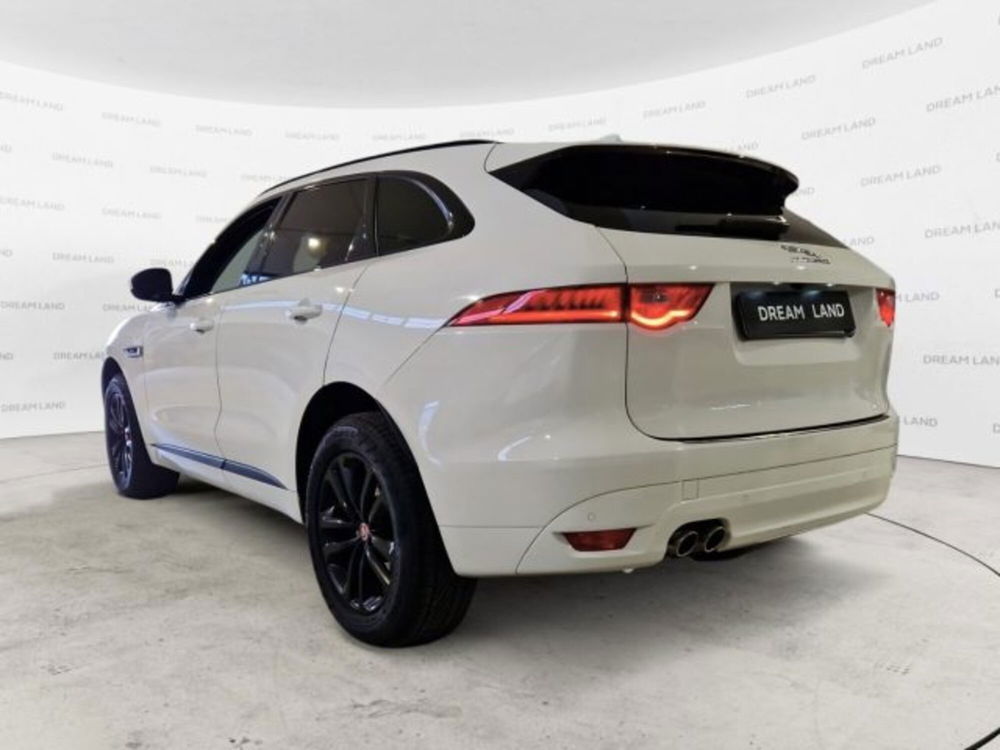 Jaguar F-Pace usata a Livorno (4)