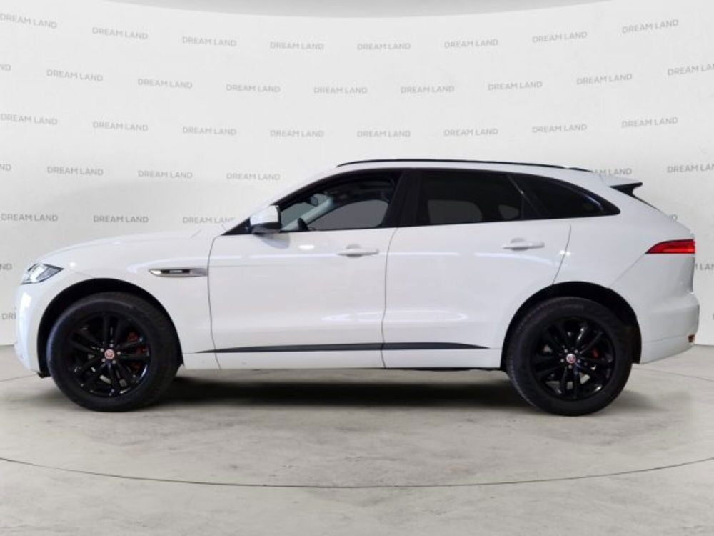 Jaguar F-Pace usata a Livorno (7)