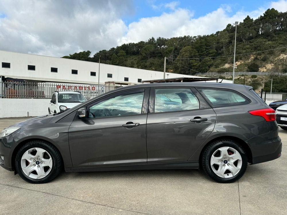 Ford Focus Station Wagon usata a Cosenza (8)