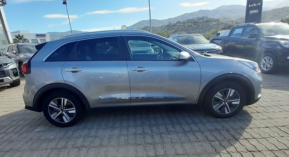 Kia Niro usata a Cosenza (4)