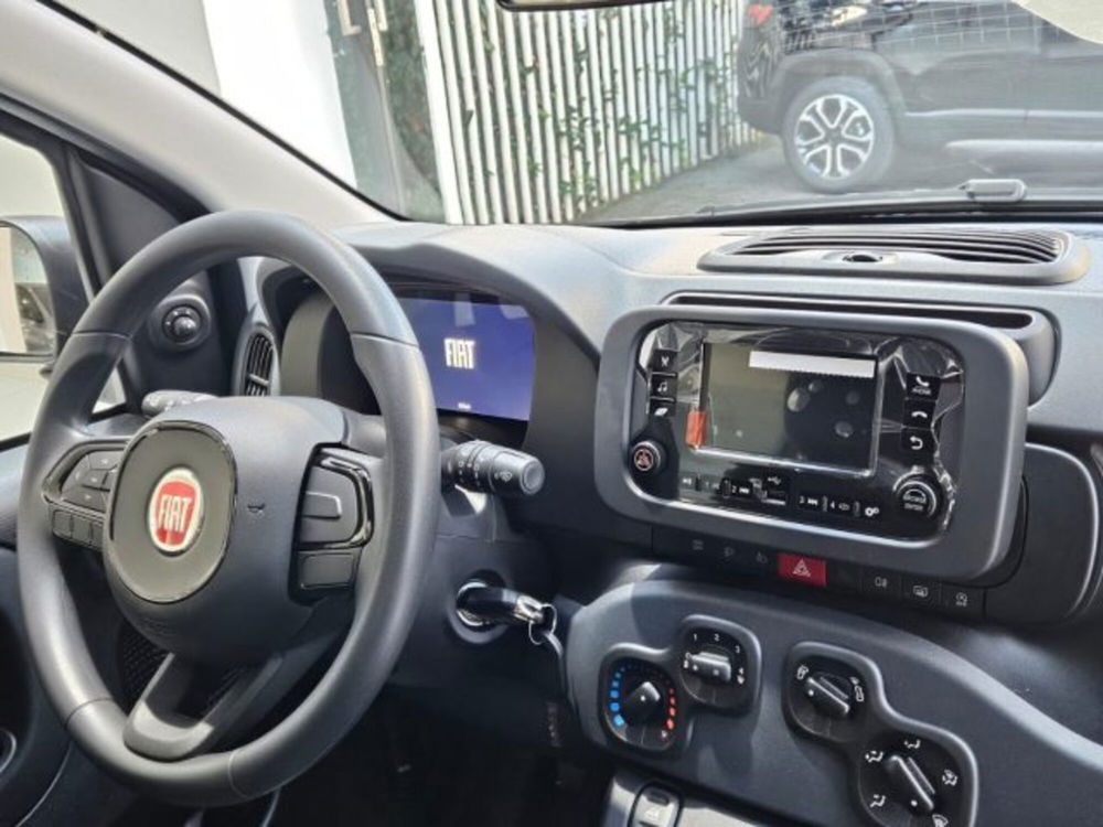 Fiat Panda nuova a Napoli (11)