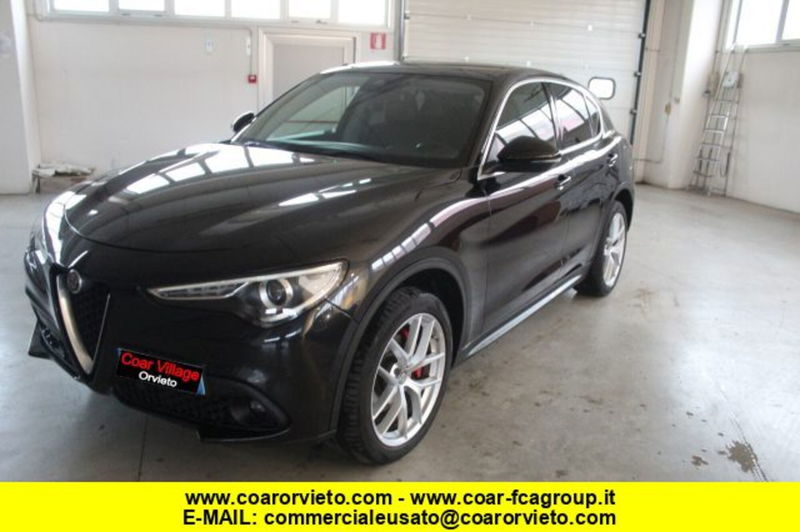 Alfa Romeo Stelvio Stelvio 2.2 Turbodiesel 210 CV AT8 Q4 Executive  del 2018 usata a Orvieto