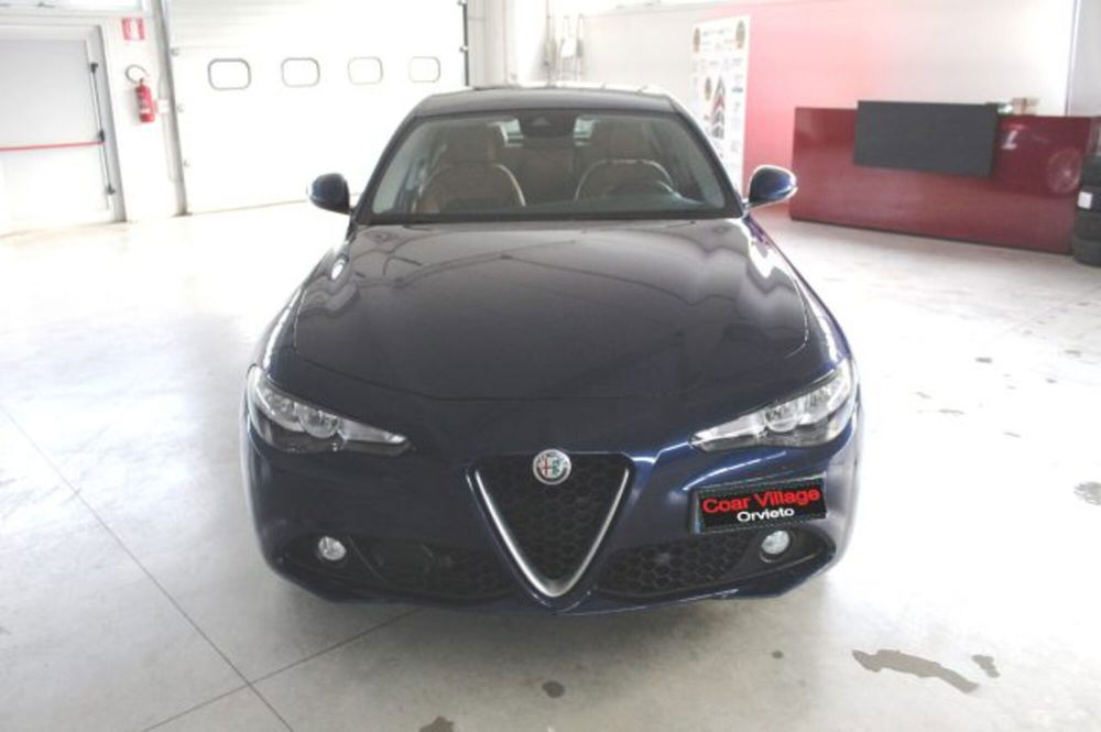 Alfa Romeo Giulia usata a Terni (2)